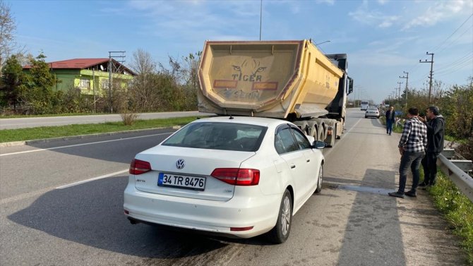 Samsun'da tırla çarpışan otomobilin sürücüsü öldü