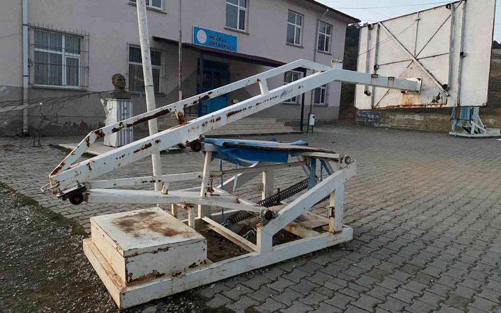 5 yaşındaki Metehan Kerem Yılmaz basketbol potasına sıkışarak öldü