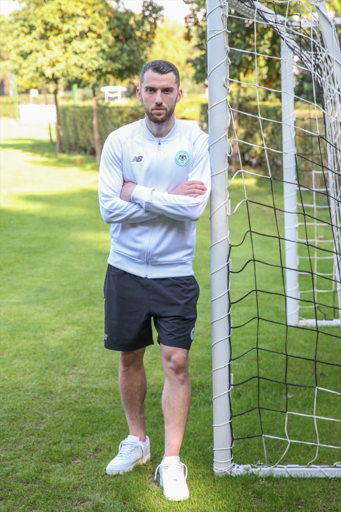 aa-20221209-29686450-29686447-konyasporlu-futbolcu-bytyqi-tekrar-avrupada-yer-almak-istediklerini-belirtti.jpg