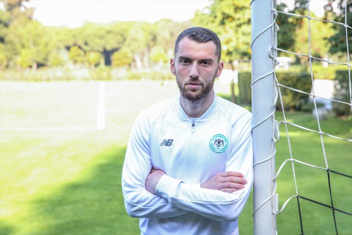 aa-20221209-29686450-29686448-konyasporlu-futbolcu-bytyqi-tekrar-avrupada-yer-almak-istediklerini-belirtti.jpg