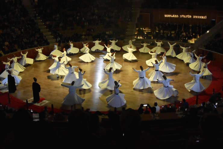 Konya'da Mevlana’yı Anma Törenlerine yoğun ilgi