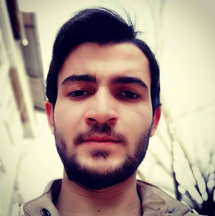 Duvara çarpıp takla atan otomobil 2 kişiye mezar oldu, kaza anı kamerada