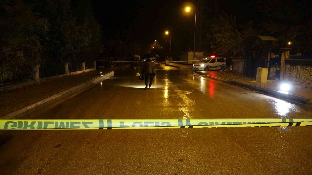 Kurşun yağdırdılar