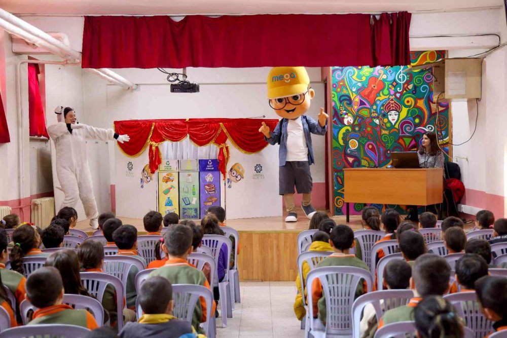 Konya'da çocuklara çevre bilinci tiyatro ile aşılanıyor