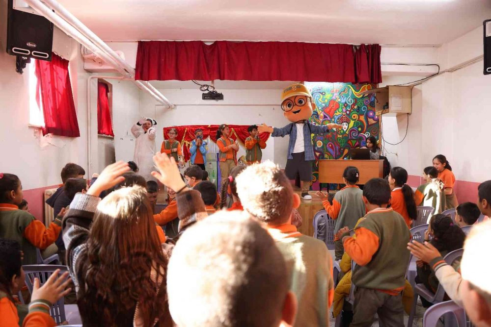 Konya'da çocuklara çevre bilinci tiyatro ile aşılanıyor