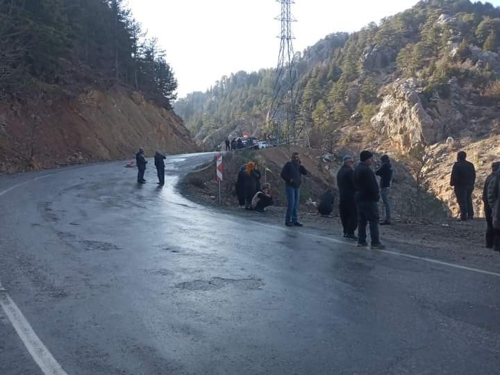 Bu yol eşleri birbirinden ayırdı