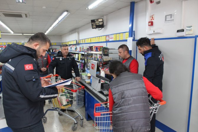 Konya'nın ilçesinde marketlerde denetim