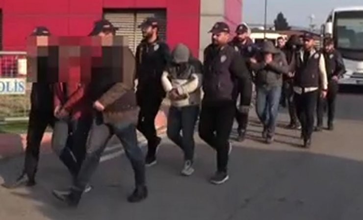 ‘Kupon kazandınız’ vaadiyle 5 milyon TL dolandırdılar