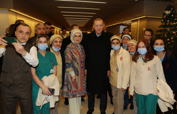 Cumhurbaşkanı Erdoğan'dan hasta ziyareti