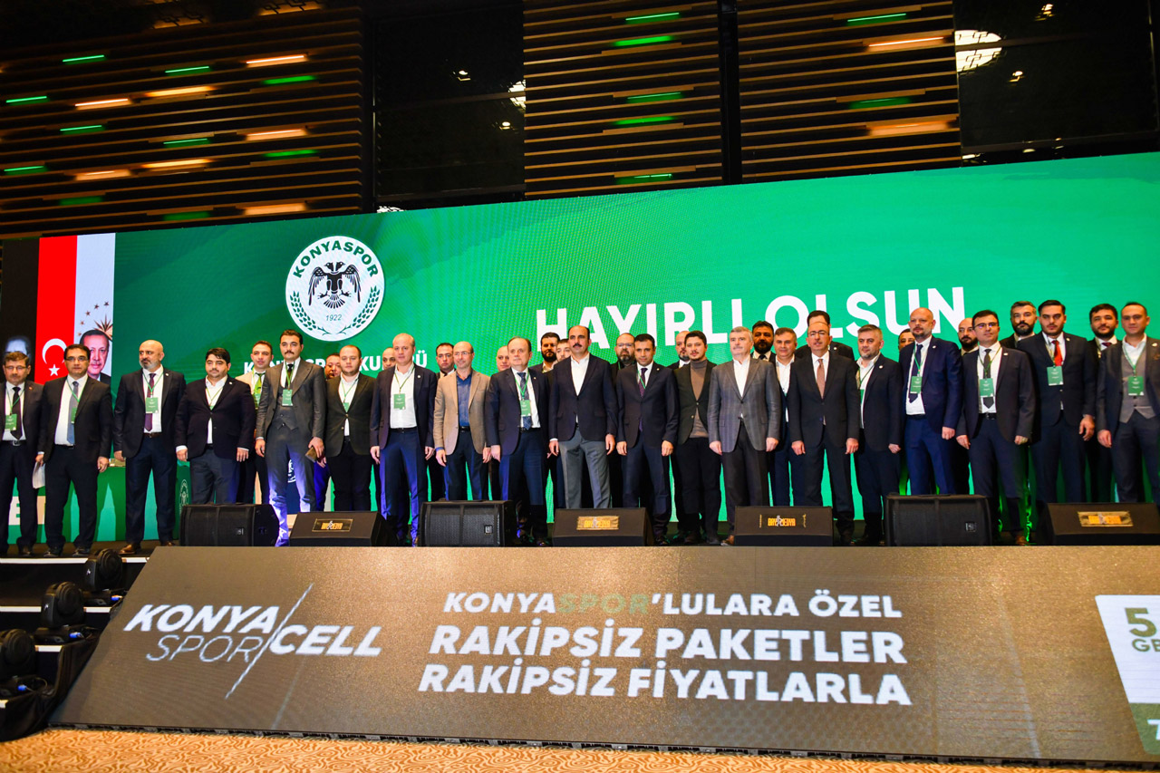 konyaspor-yeni-yonetimi.jpg