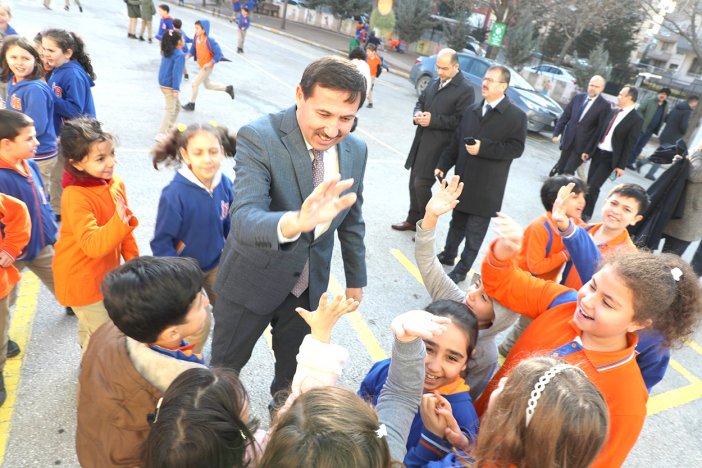 karatay-belediye-baskani-hasan-kilca-okul-8.jpg