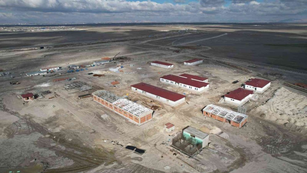 Konya’da Türk Silahlı Kuvvetleri'ne ait cephanelik yeni yerine taşınıyor