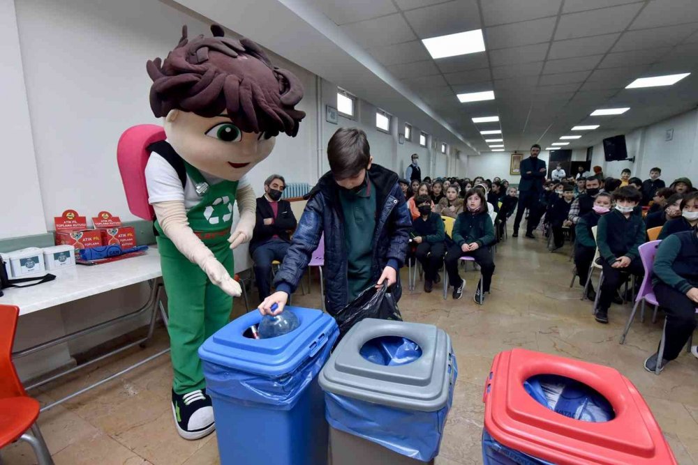 Karatay, Türkiye'ye örnek oluyor