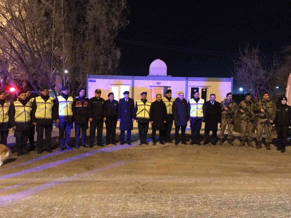 İçişleri Bakan Yardımcısı Çataklı, Konya’da yeni yılda emniyet ve jandarma personeli ile bir araya geldi