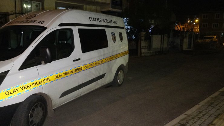 Ayrılmak isteyen kuzeni ile yengesini vurdu!