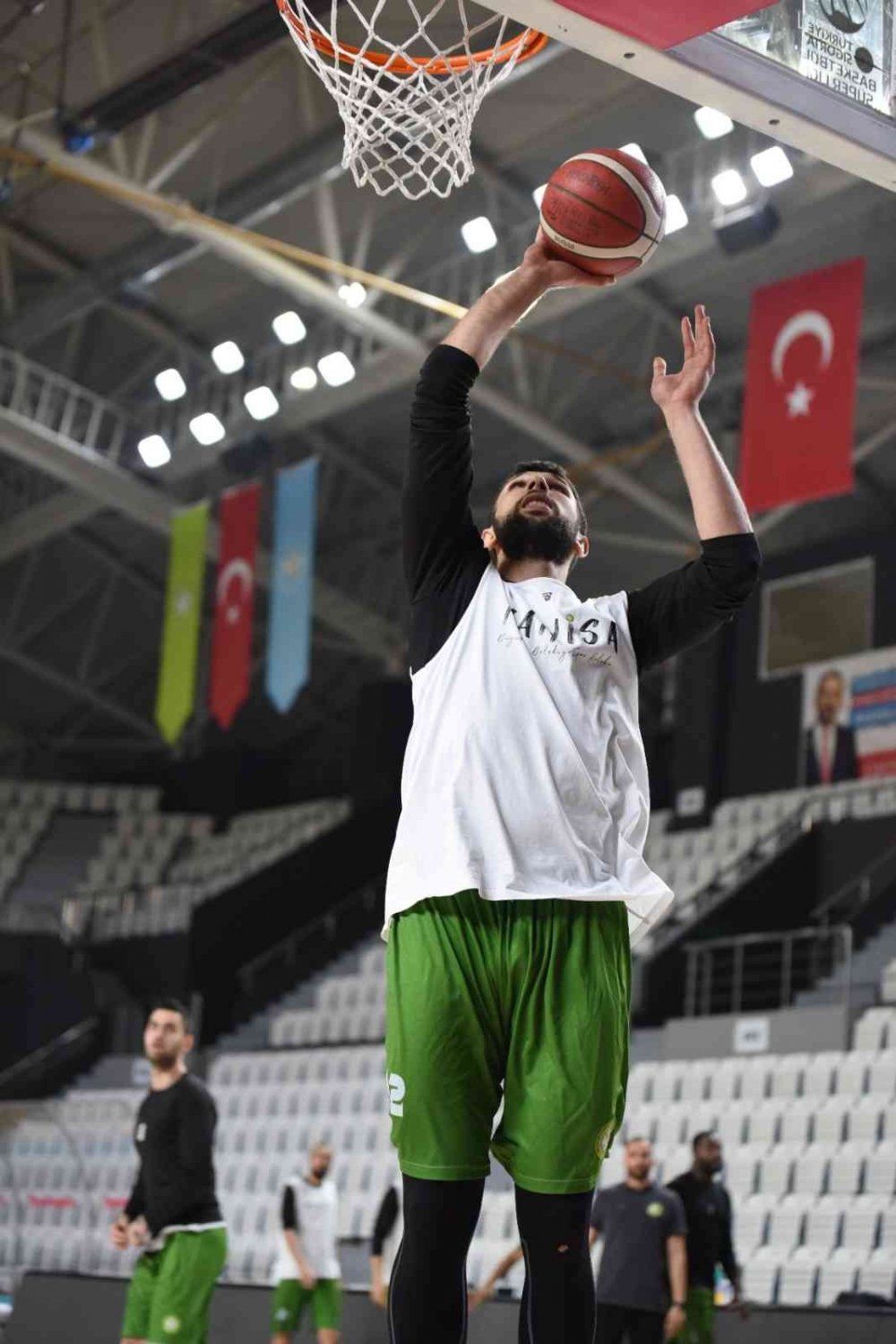 Manisa BBSK, AYOS Konyaspor maçına hazırlanıyor