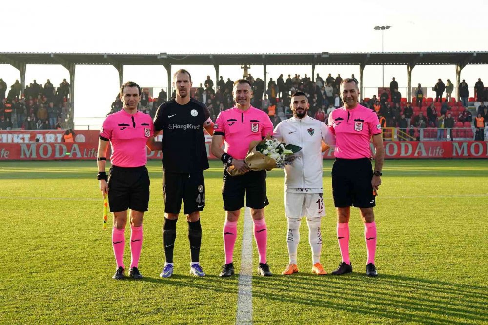 Ümraniyespor: 0 - Hatayspor: 1 (Maç devam ediyor)