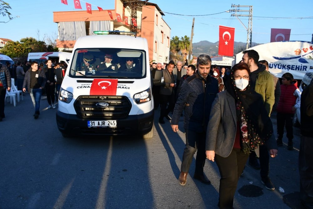 Konya’daki kazada şehit olan Piyade Er Halil Seltan Hatay’da defnedildi