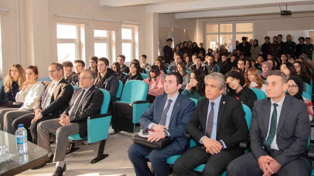 Rektör Aksoy: "Selçuk Üniversitesi bölgenin lokomotifi"