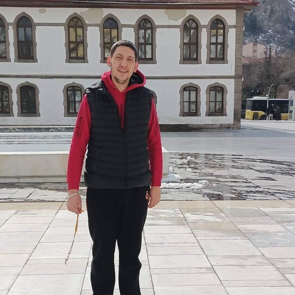 Kamyon içerisinde sıkışıp ağır yaralanmıştı, Beytullah hayatını kaybetti