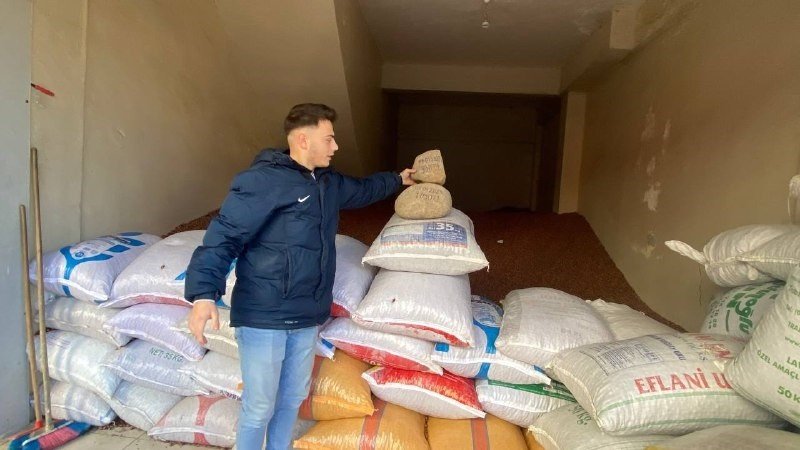 28 kilogram taş ile birlikte sattı