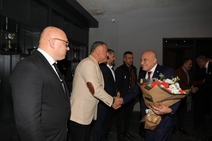 TFF Başkanı Büyükekşi, B takımı projesini açıkladı