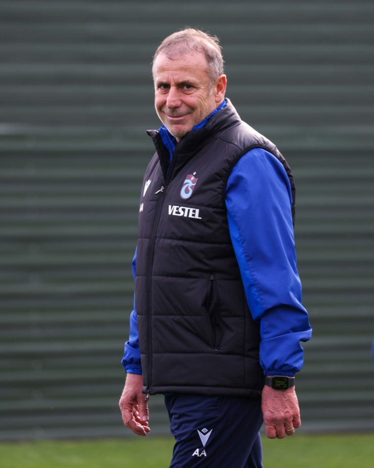 Trabzonspor'da ayrılık yok, Abdullah Avcı devam ediyor