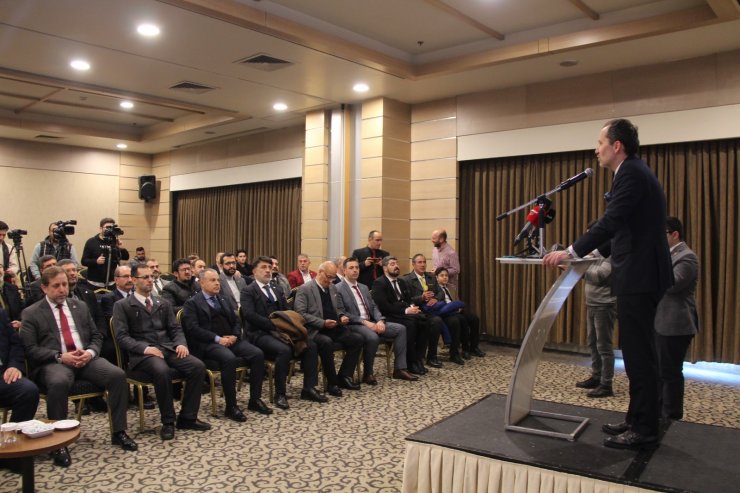 Fatih Erbakan: Altılı masa 28 Şubat kokuyor