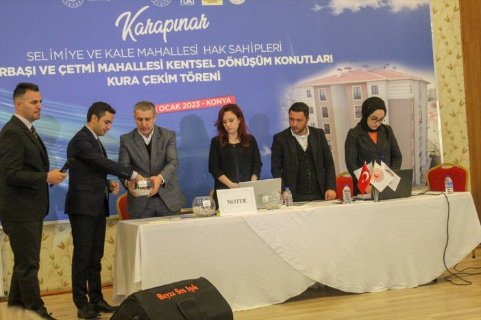 karapinarda-kentsel-donusum-konutlari-kura-cekimi-yapildi-1.jpg