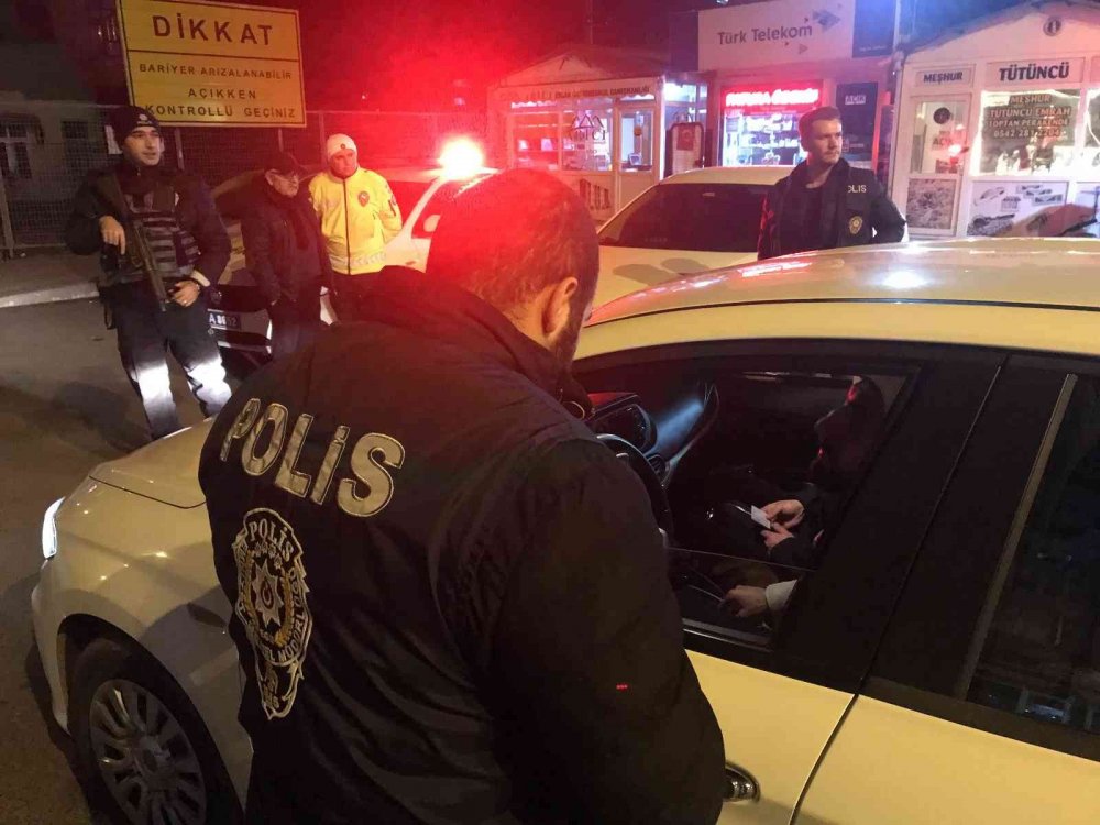 Polisin gece mesaisi