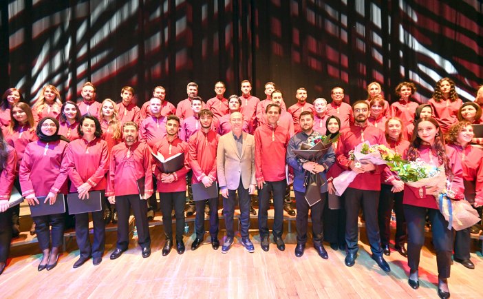 selcukluda-dilden-dile-turkuler-konseri-003.jpg