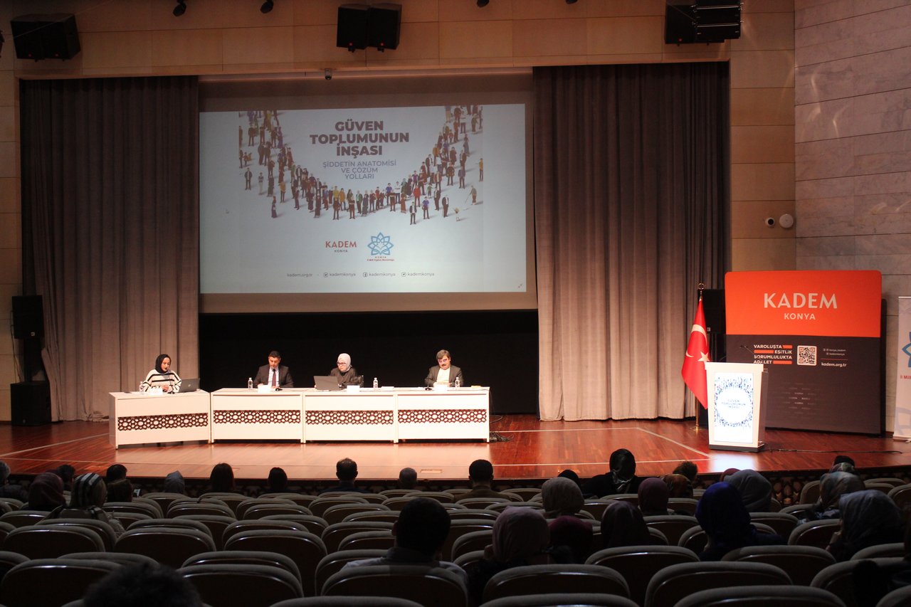 siddetin-anatomisi-ve-cozum-yollari-paneli-gerceklesti-2.jpg