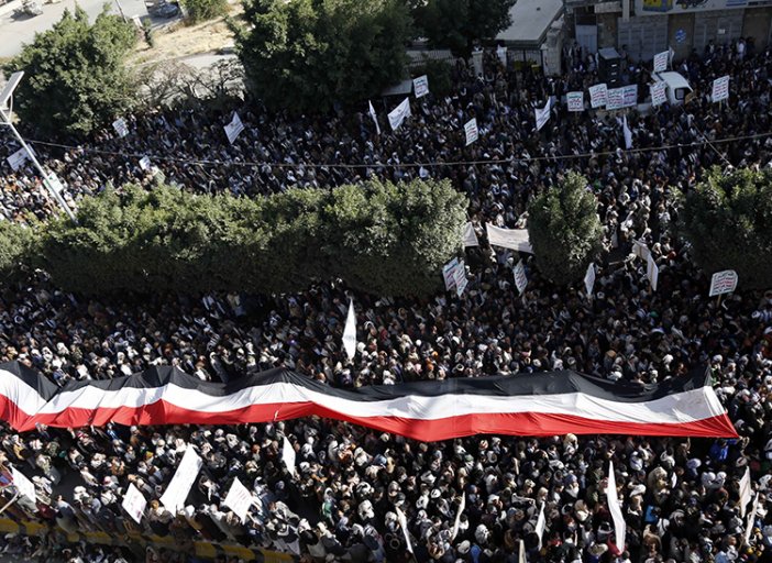 isvecte-kuran-i-kerimin-yakilmasi-yemen-ve-urdunde-protesto-edildi-2.jpg