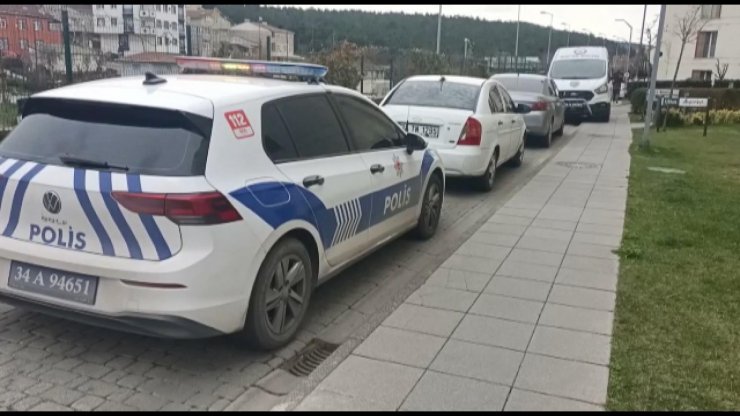 3 çocuk ile babaları ölü bulundu