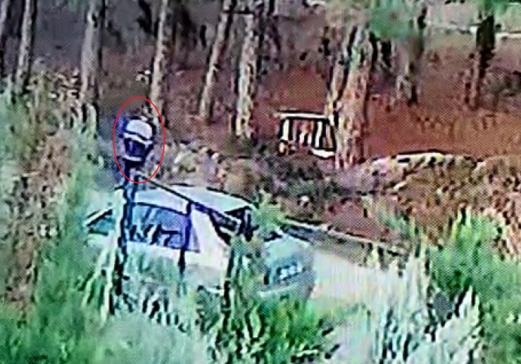 Polis memuru, annesini, 2 ağabeyini ve yengesini öldürdü