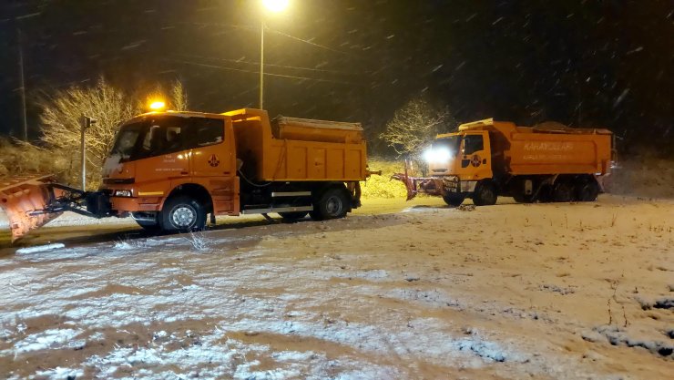 Bolu Dağı'nda kar yağışı başladı, ekipler teyakkuzda
