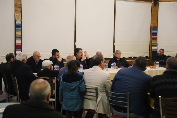 Cihanbeyli'de Başkan Kale, vatandaşlarla buluştu