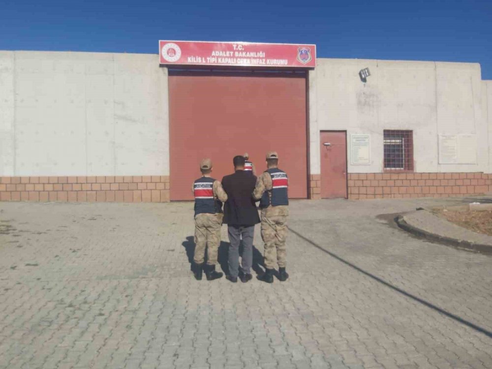 Sınırda 37 göçmen yakalandı