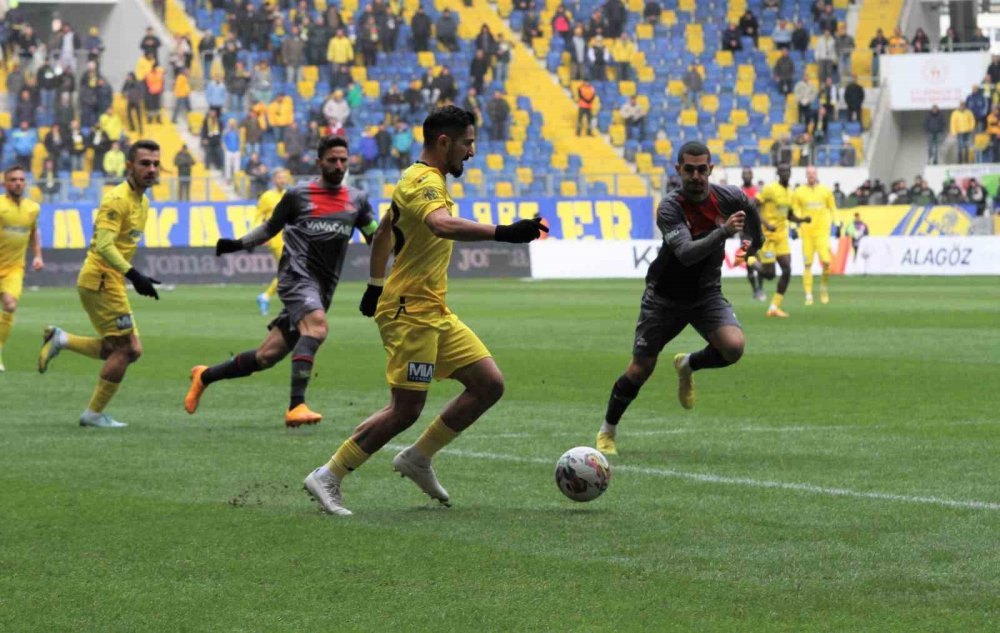 Ankaragücü: 0 - Fatih Karagümrük: 1 (İlk yarı sonucu)