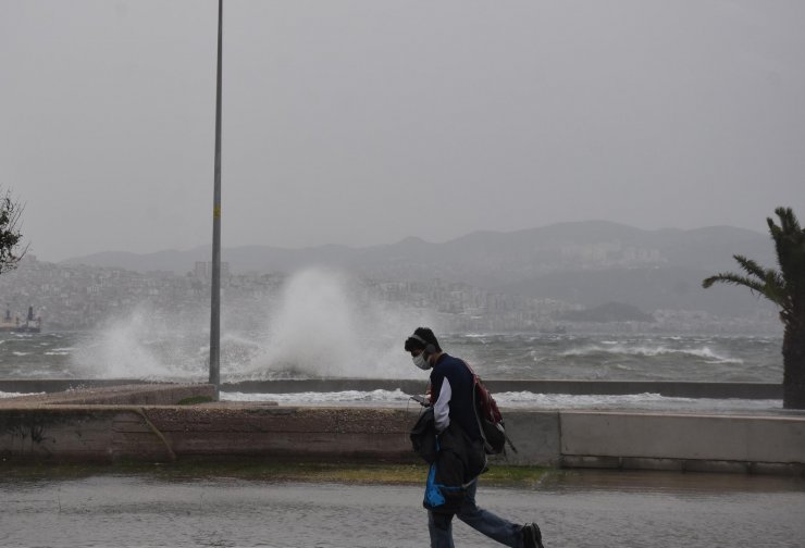 İzmir için 2 gün fırtına uyarısı