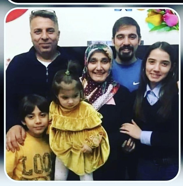 Hatay'da enkaz altında kalan anne ve 3 çocuğu, Niğde’de toprağa verildi