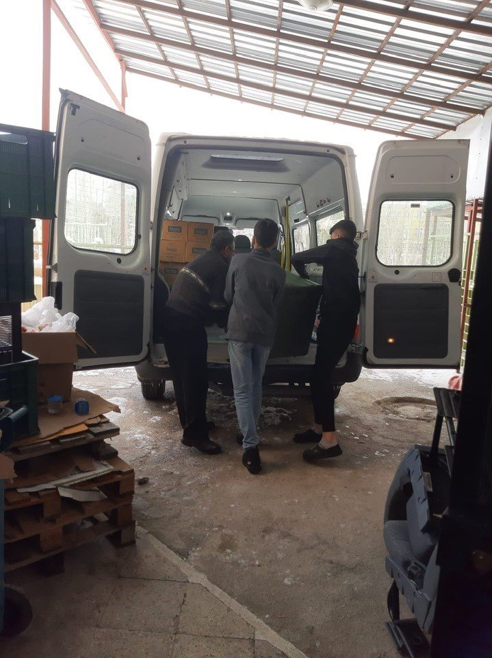Konya'da gönüllü iş makinesi operatörleri deprem bölgesi yolcusu