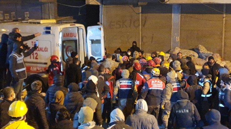 Diyarbakır’da 72 saat sonra yaşanan mucizenin adı 'Yazgül' oldu