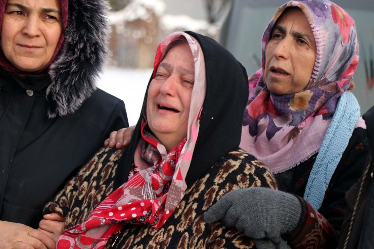 Doğum gününde kızı ve damadını depremde kaybetti