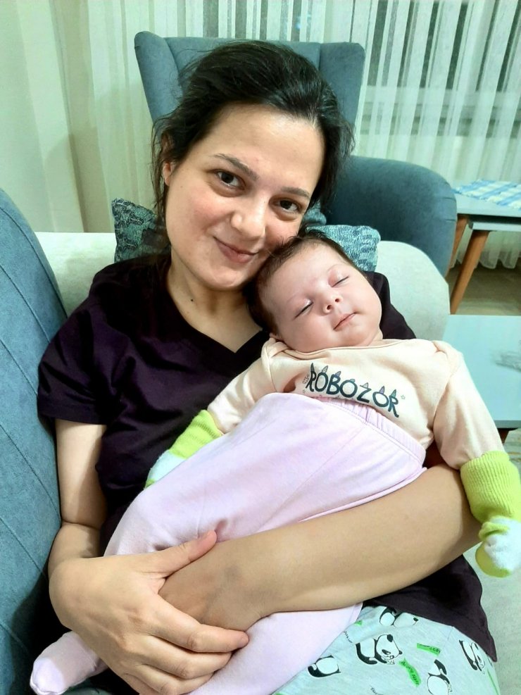 Doğum gününde kızı ve damadını depremde kaybetti