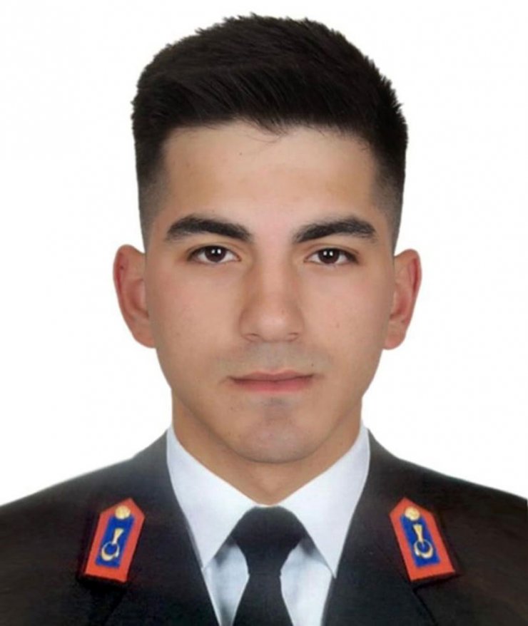 Hatay’da depremde hayatını kaybeden Uzman Çavuş toprağa verildi