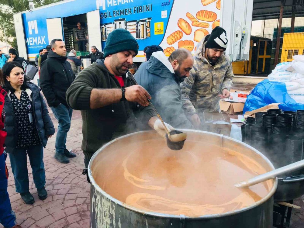Konya, yaraları sarıyor