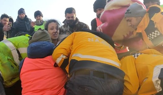 Konya'dan giden ekip Zişan'ı böyle hayatta tuttu