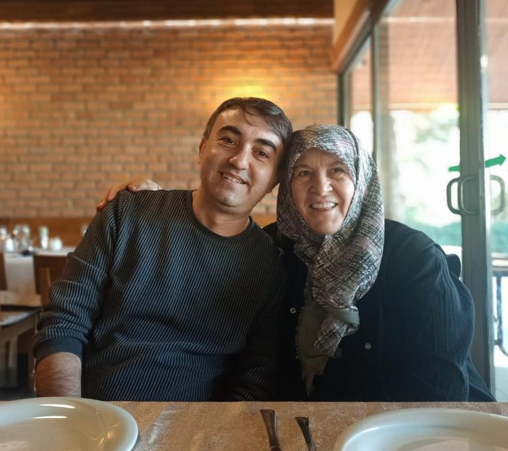 Oğluna misafirliğe gitti, depremde enkaz altında kaldı