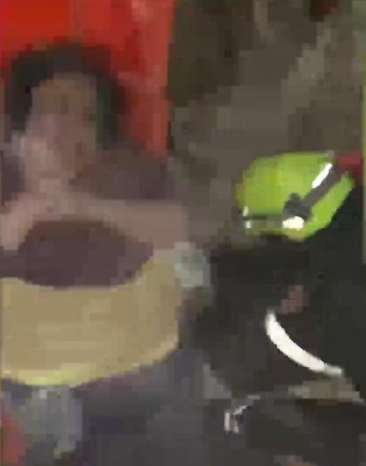 Azerbaycan ekipleri, 120'nci saatte enkazdan kurtardı